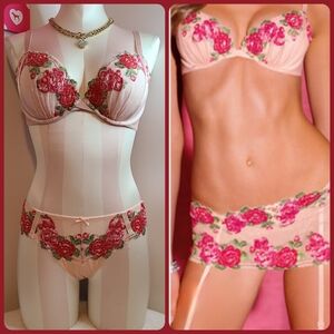 Y2K Victoria's Secret Floral Embroidered Bling Bra/ Panty Set Size 36C/lg